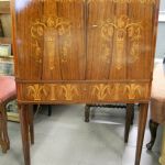 592 2191 BAR CABINET